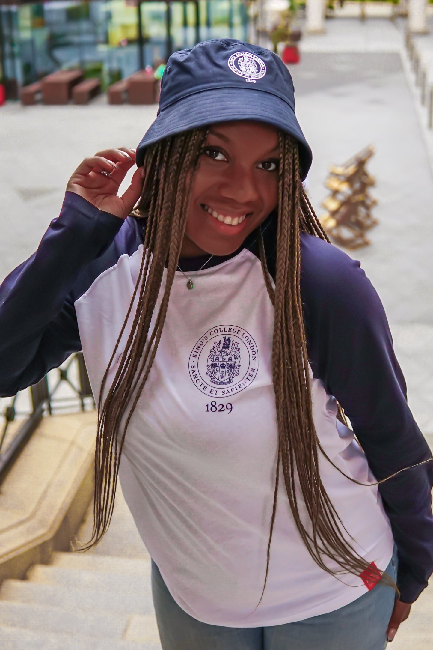 King's College London Bucket Hat in Navy