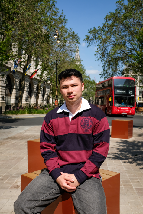 King's College London Rugby Shirt in Burgundy/Navy