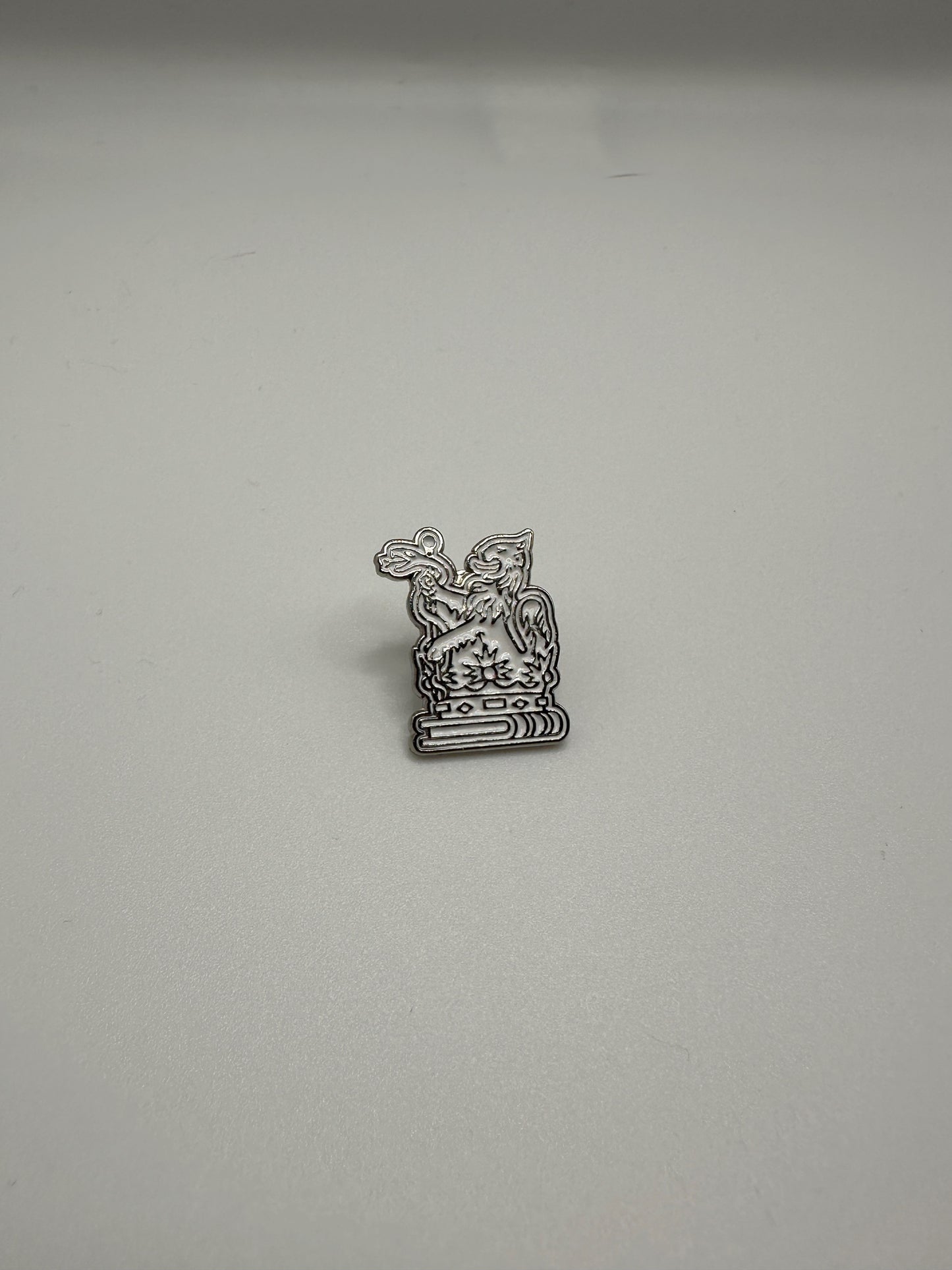 King's College London Lion Pin