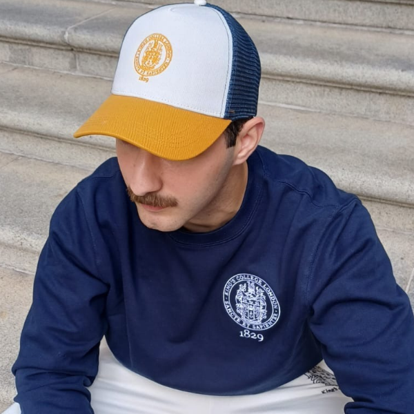 King's College London Trucker Cap in Yellow/Navy