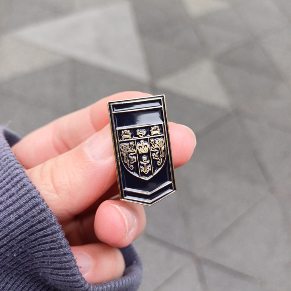 King's College London Shield Flag Pin