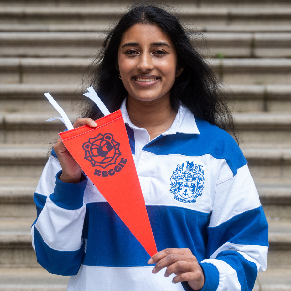 King's College London Felt Flag Red Reggie