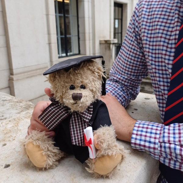 King's College London Grad Bear
