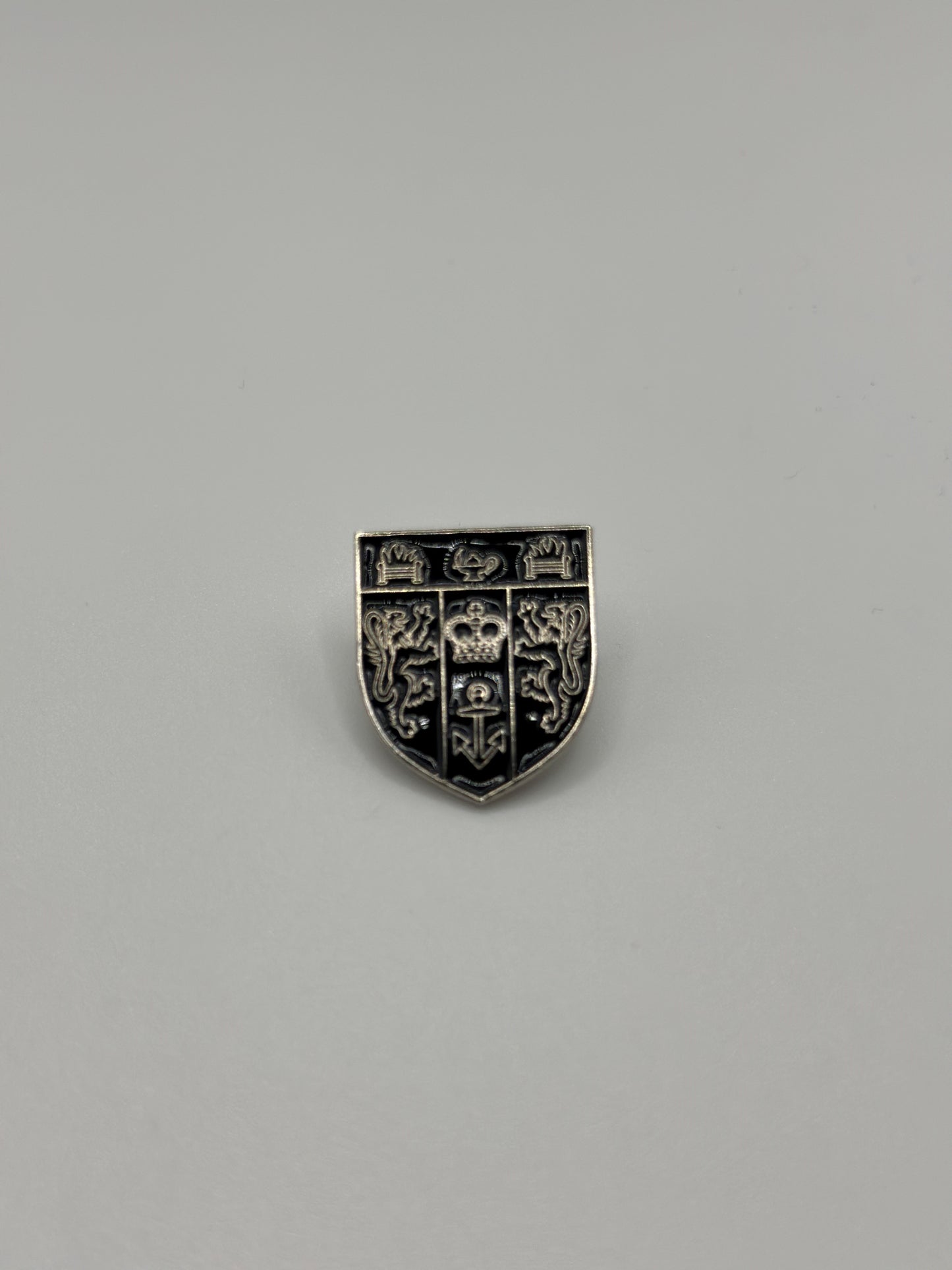 King's College London Shield Pin