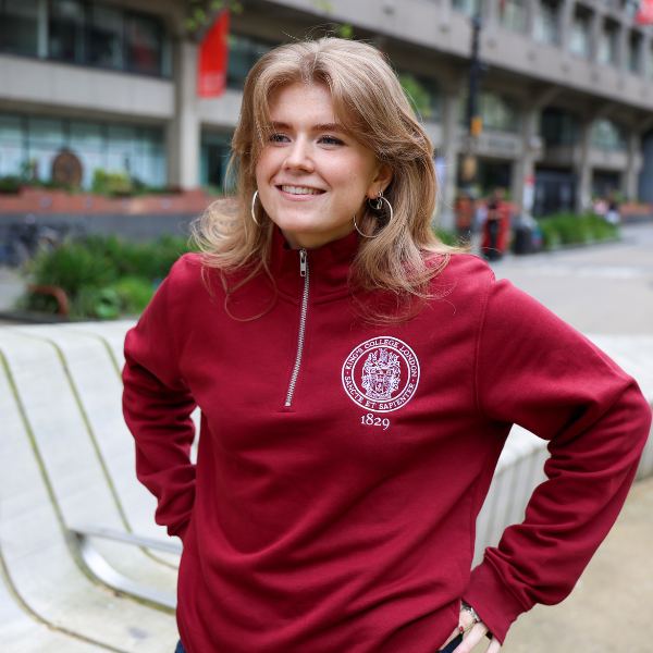 King's College London Quarter Zip Sweatshirt in Burg